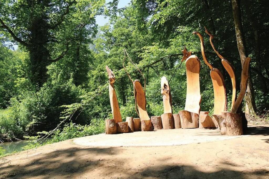 Le repaire des hérissons Vallée de Rabais Virton Exterior foto